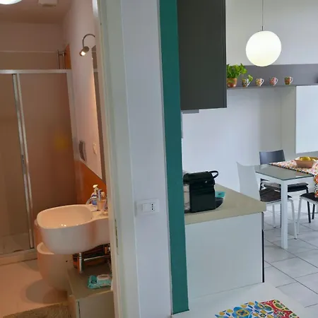Apartment Elegante Vicino Al Mare A Calambrone